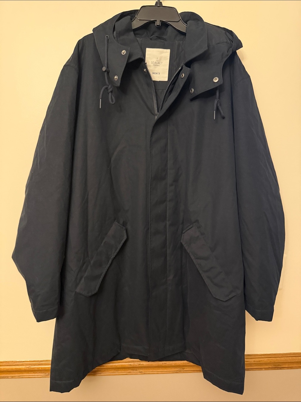Seasalt Cornwall Men's Navy Hooded Raincoat